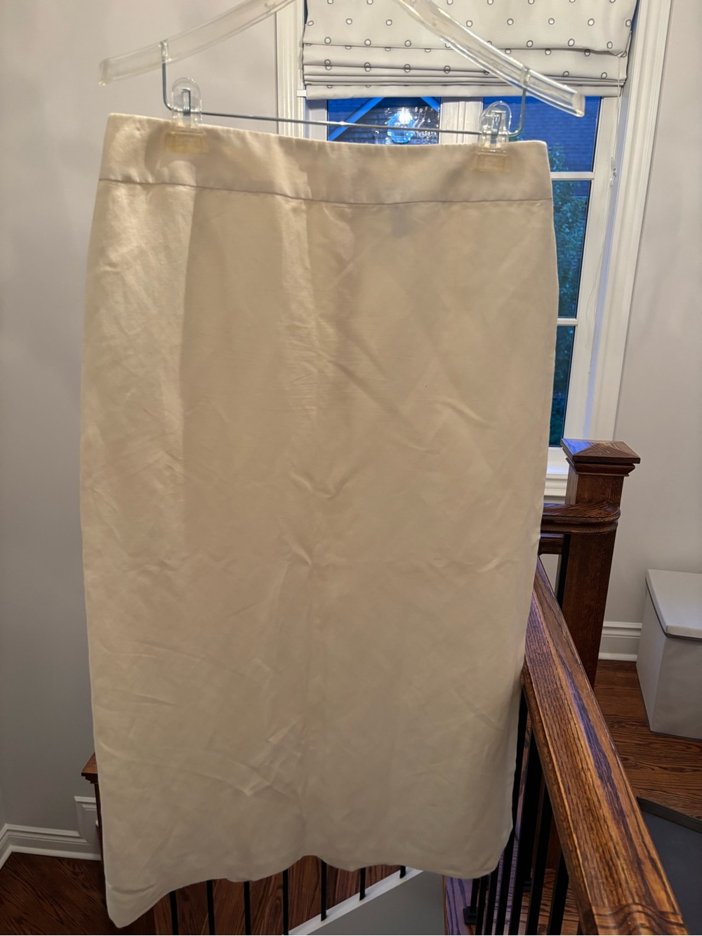 Ann Taylor Loft Classic Cream fully lined Pencil Skirt - Women